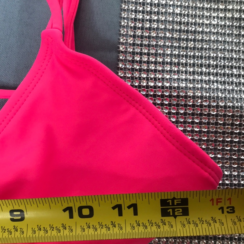 George flawed bikini - Picture 7 of 15